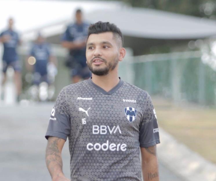 Tiene Tecatito Corona su primer entrenamiento con Rayados 
