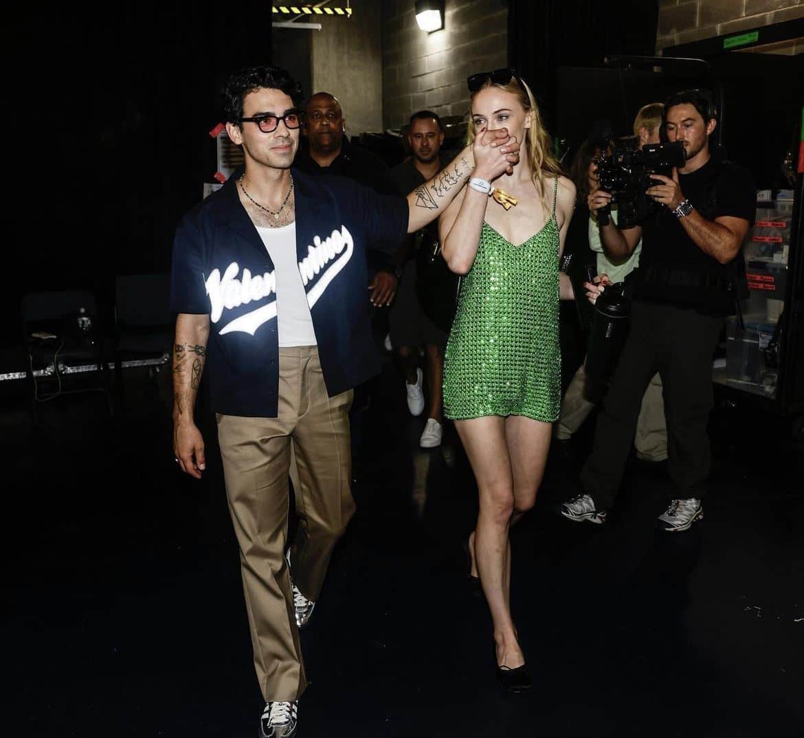 Esta fue la última foto que compartieron en público, tomada este verano, cuando se suponía que todo iba bien en su relación.