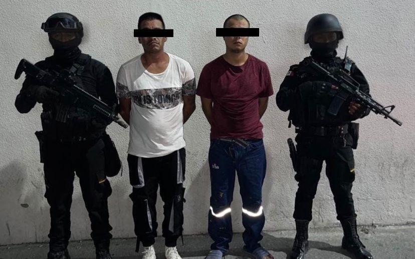 Caen dos con arma larga y drogas Caen dos con arma larga y drogas