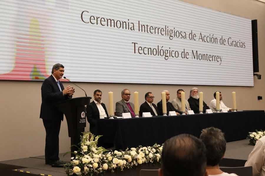 Encienden líderes religiosos una misma luz por el Tec