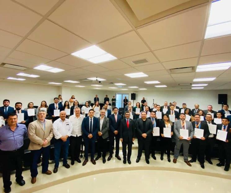 Certifica Nuevo León a 36 conciliadores laborales