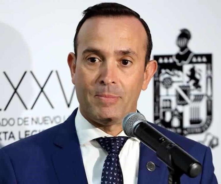 Acusa GLPAN a Samuel de vender espejitos