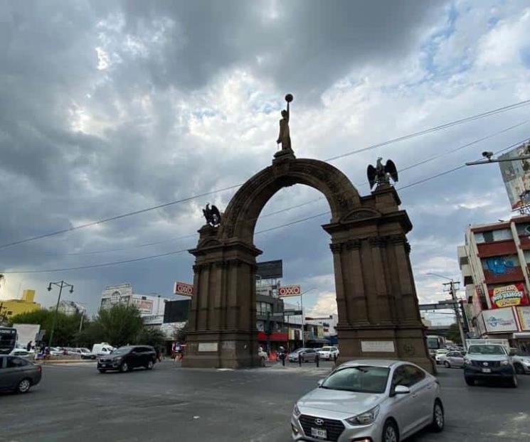 Instalarán protección en el Arco de la Independencia Instalarán protección en el Arco de la Independencia