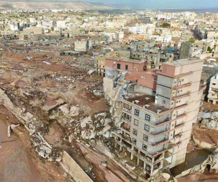 Inundaciones en Libia dejan más de 10 mil desaparecidos Inundaciones en Libia dejan más de 10 mil desaparecidos