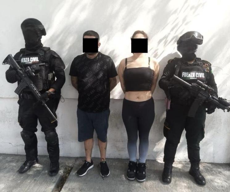 Detienen a pareja ligada a asesino