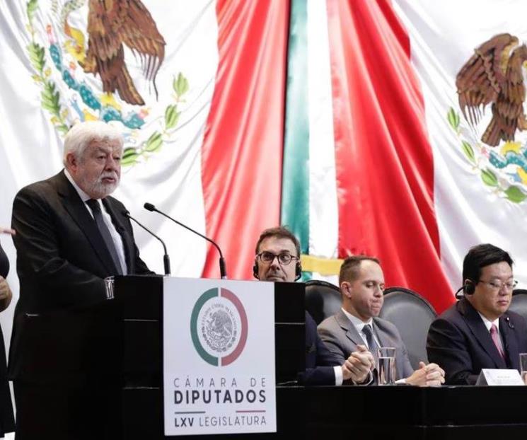 Maussan encabeza audiencia OVNI en Cámara de Diputados