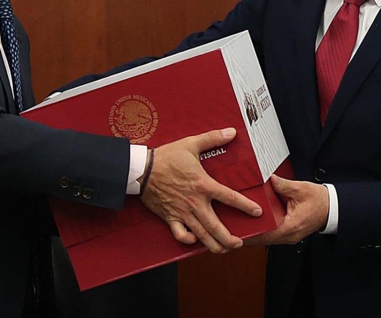 Mesa Directiva turna a comisiones Paquete Económico 2024