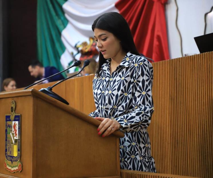 Regresa Cecilia Robledo a su curul en el Congreso