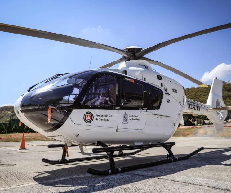 Recibe Santiago donación de un helicóptero Recibe Santiago donación de un helicóptero