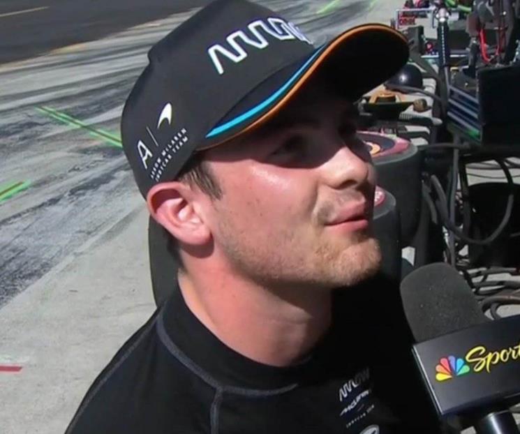 Cobrará OWard 4 mil 500 dólares para conducir con fans