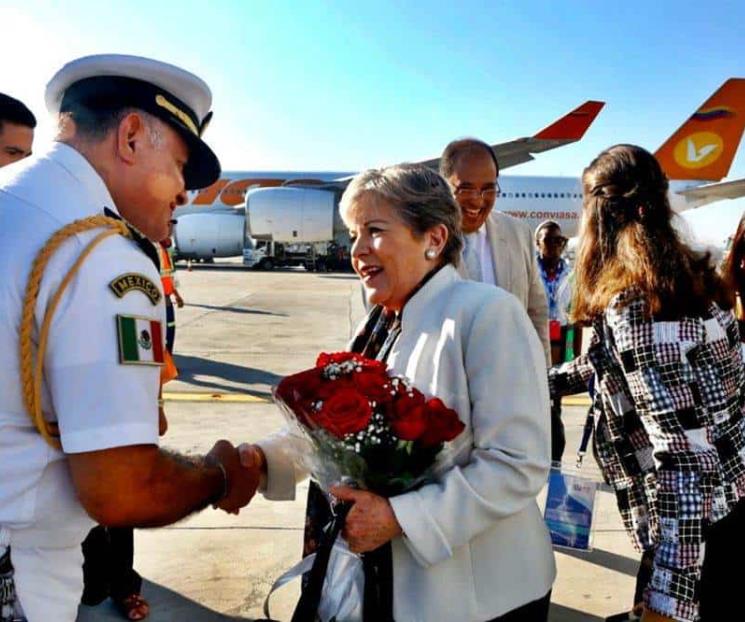 Alicia Bárcena llega a La Habana para Cumbre del G77+China Alicia Bárcena llega a La Habana para Cumbre del G77+China