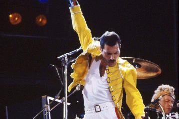 Subasta de artículos de Freddie Mercury recauda 50 MDD