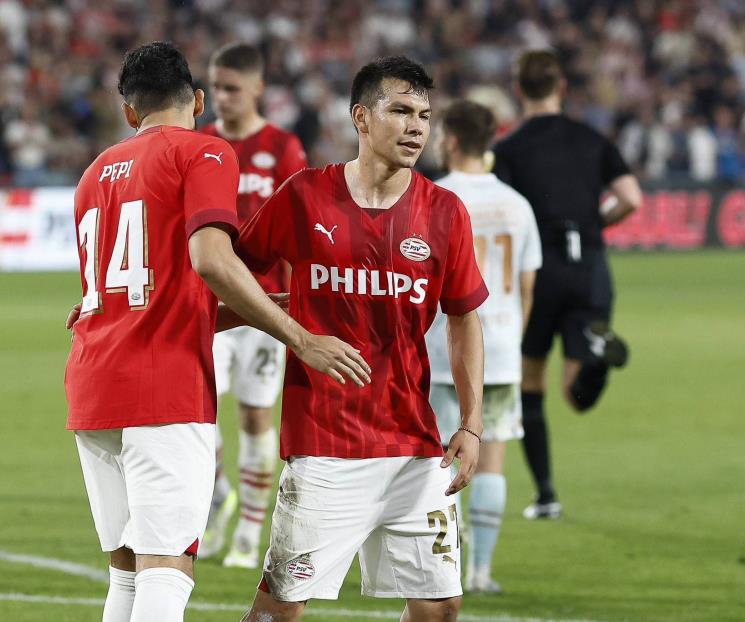 PSV del Chucky gana y lideran en Holanda