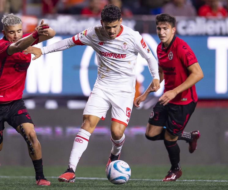 Vence Xolos a Toluca
