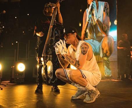 Cancela Peso Pluma concierto por amenazas de muerte