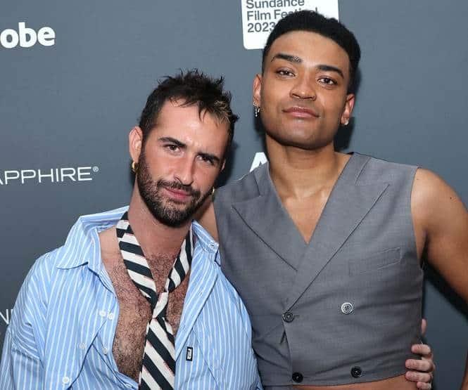 Lanzan comedia Rotting in the sun