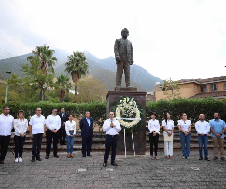 Hace PAN guardia de honor en memoria de Eugenio Garza Sada Hace PAN guardia de honor en memoria de Eugenio Garza Sada