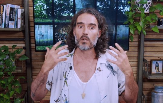 Investigan a Russell Brand por acusaciones de abuso sexual