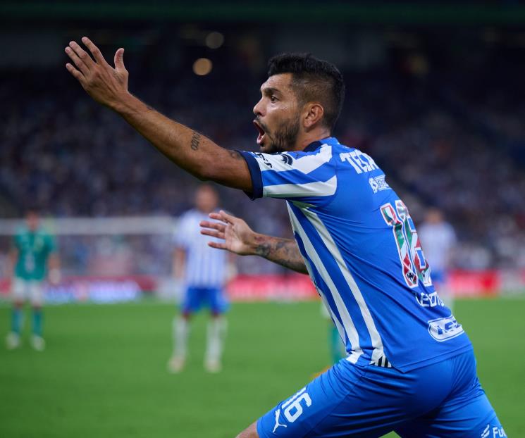 Tecatito Corona, ¿comandará ataque de Rayados en el Clásico? Tecatito Corona, ¿comandará ataque de Rayados en el Clásico?