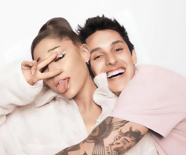 Ariana Grande y Dalton Gomez emiten documentos de divorcio