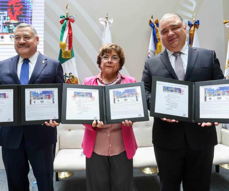 Celebra Servicio Postal con timbre el 90 aniversario de UANL