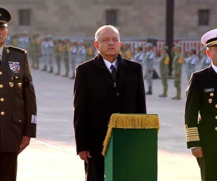 AMLO encabeza ceremonia en memoria de víctimas de los sismos