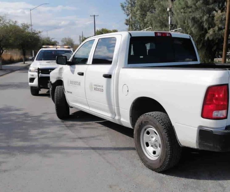 Impacta a motociclista en Linares