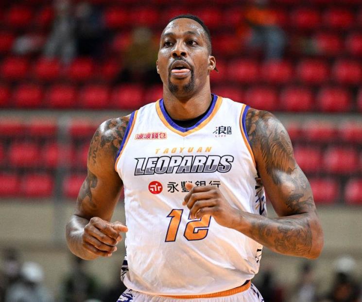 Dwight Howard está cerca de reforzar a Golden State