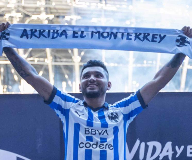 Usará Tecatito Corona nuevo dorsal en Clásico Regio Usará Tecatito Corona nuevo dorsal en Clásico Regio