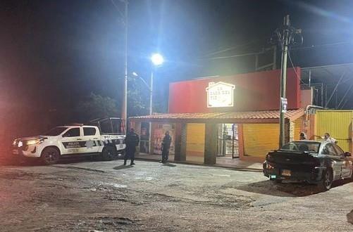 Asaltan negocio y hieren a empleado en Linares Asaltan negocio y hieren a empleado en Linares