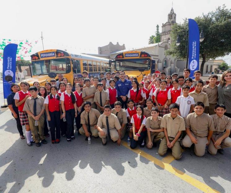 Facilita Lozano transporte a estudiantes de Pesquería Facilita Lozano transporte a estudiantes de Pesquería