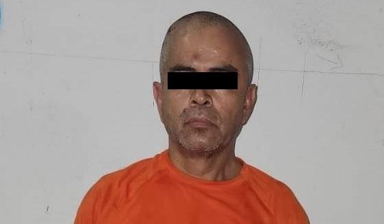 Detienen a hombre en Monterrey