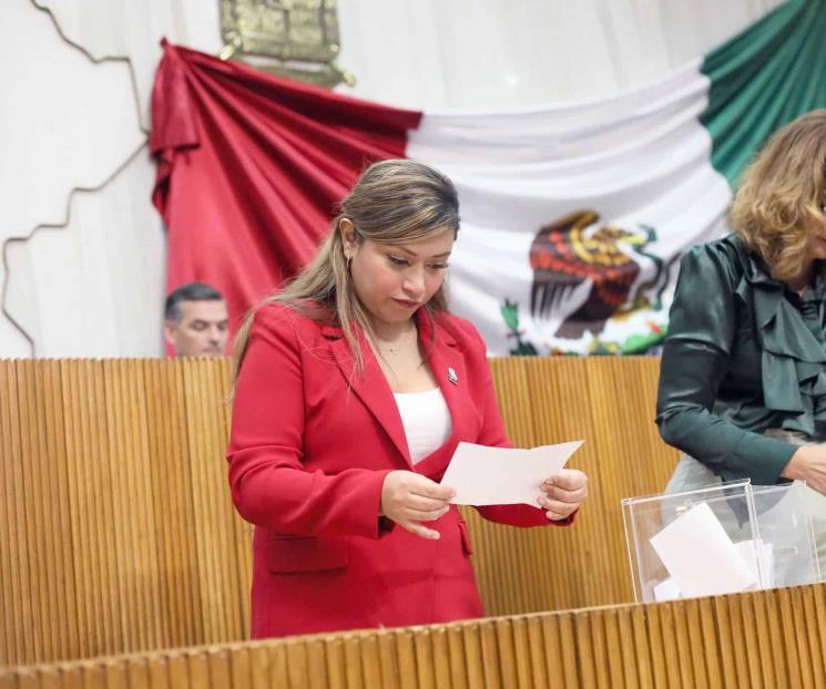 Crearán Comisión para investigar renuncias de diputados