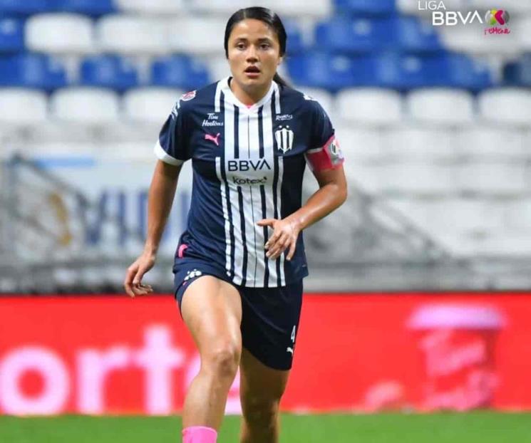 Lista Rebeca Bernal para volver a las canchas con Rayadas Lista Rebeca Bernal para volver a las canchas con Rayadas