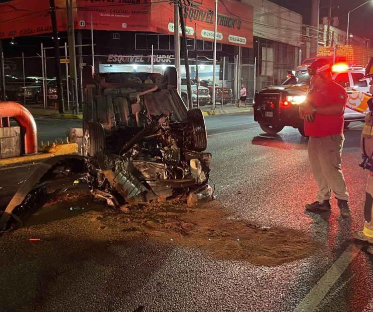 Sobrevive a volcadura