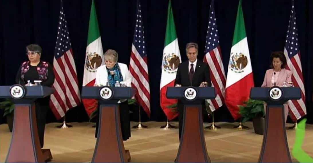 México y EU lanzan plan conjunto para semiconductores