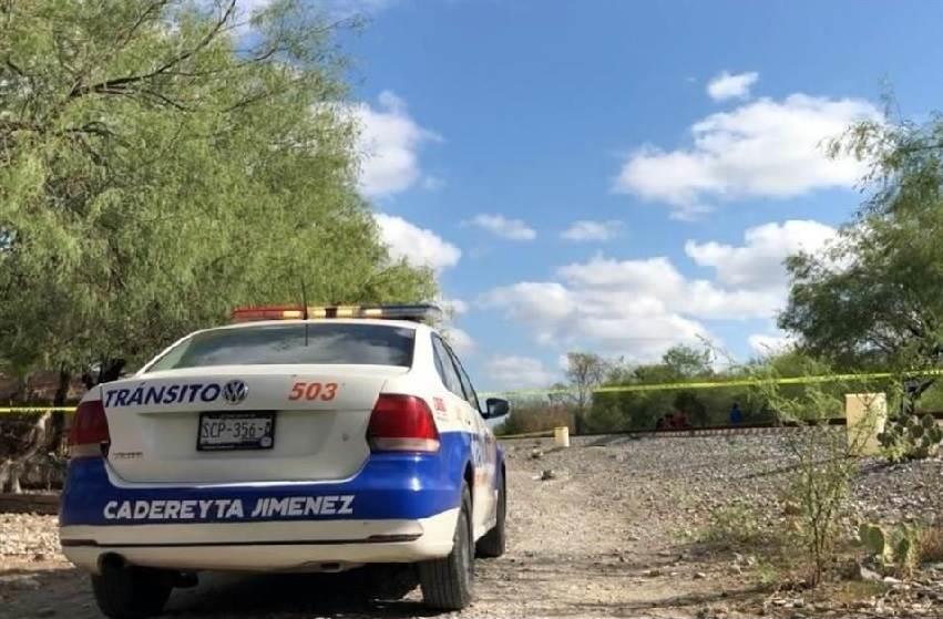 Hallan cuerpo sin vida sobre vías del tren en Cadereyta