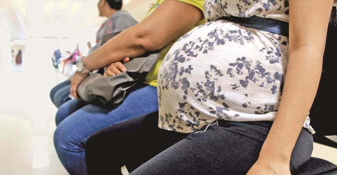 Proponen aumentar licencia de maternidad de 12 a 18 semanas