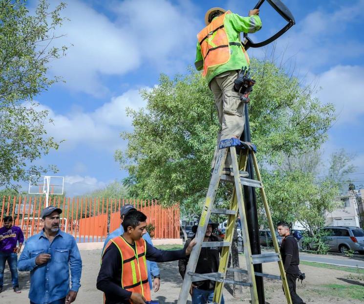 Llevan ‘Limpialeón’ a más colonias de Santa Catarina