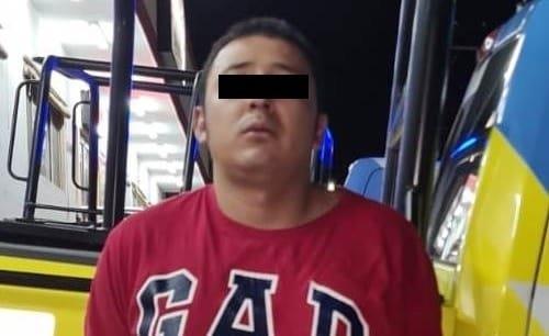 Golpean a pareja al salir de taquería y son detenidos