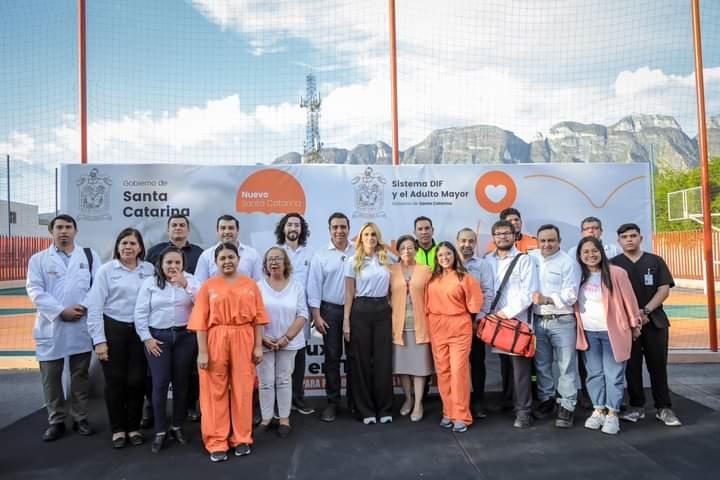 Lanza SC programa de emergencia médica para adultos mayores