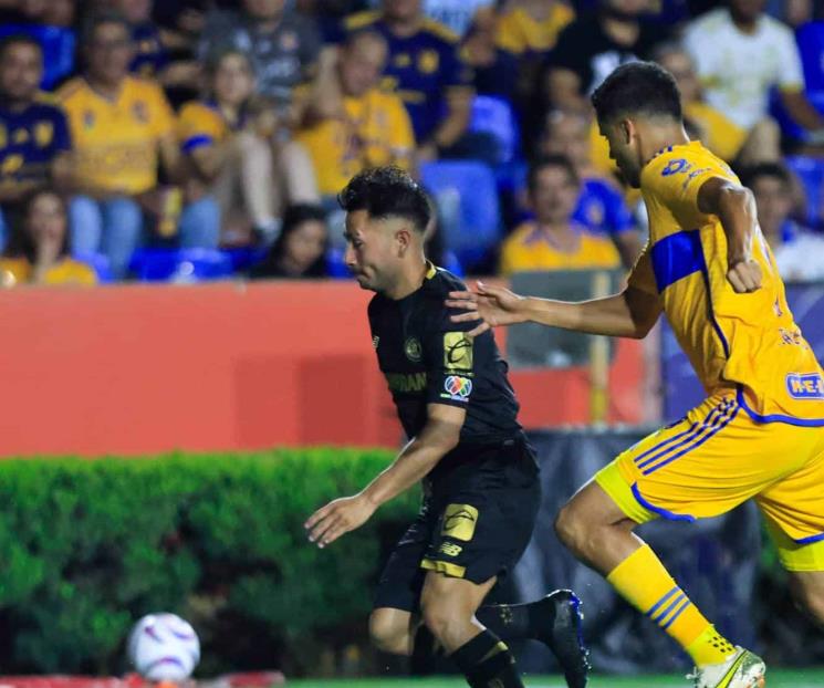 Evita Toluca victoria de Tigres....2-2