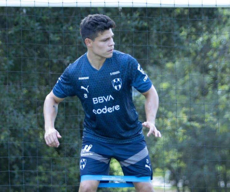 Define Tano Ortiz al equipo titular en Rayados