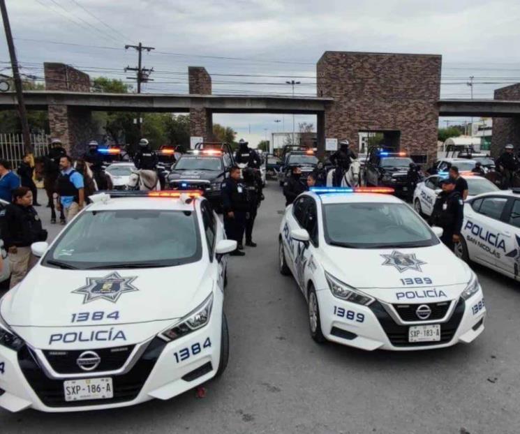 Intenta FC tomar control de SN, policía se atrinchera