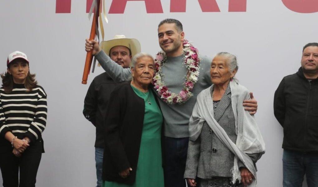 Recibe Harfuch bastón de mando
