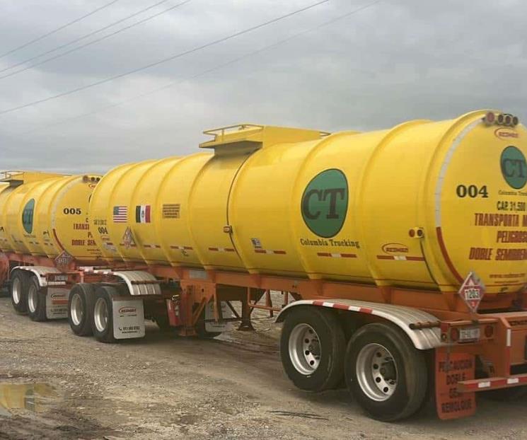 Recuperan dos autotanques robados
