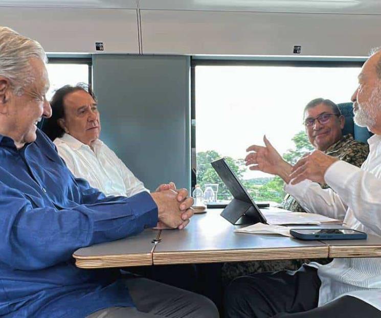 Supervisa AMLO el Tren Maya con Slim