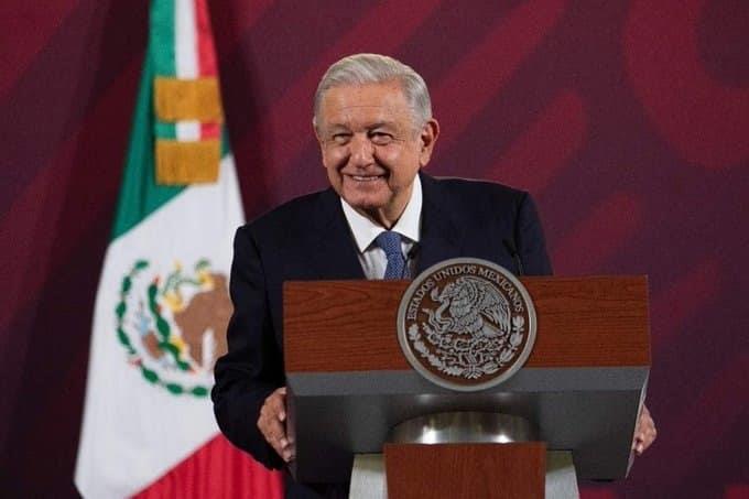 Pide AMLO a SEP atender conflicto en Tec de Zacapoaxtla