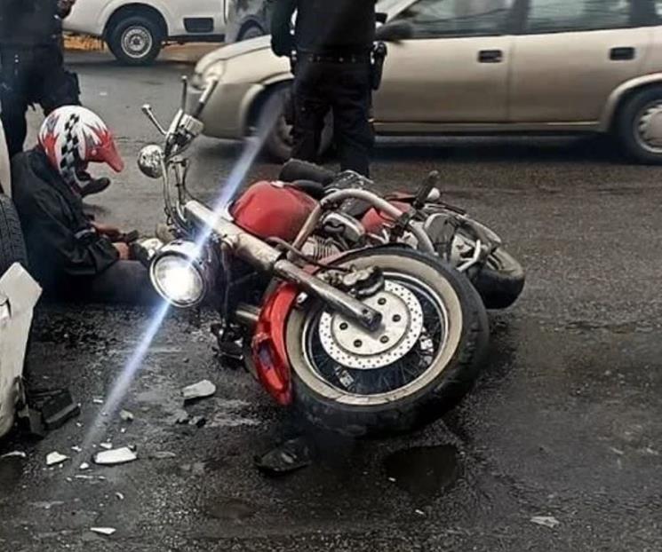 Ocasiona semáforo accidente vial