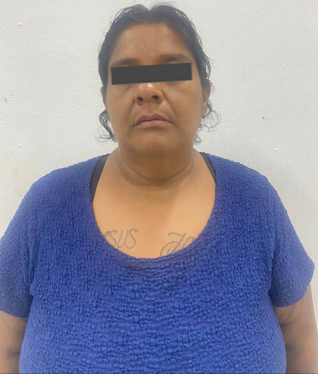 Una mujer que presuntamente privó de la vida a golpes a un hombre de 81 años de edad para robarle su cartera a mediados de agosto pasado en la Colonia Independencia, fue detenida por elementos de la Agencia Estatal de Investigaciones.